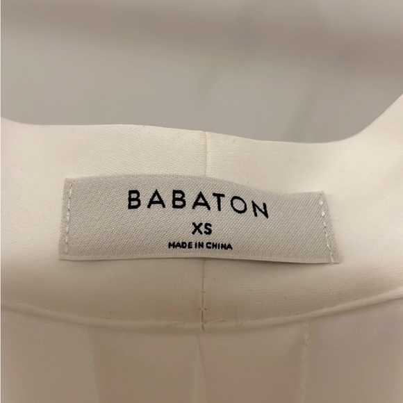 BABATON sleeveless blouse - Picture 3 of 3